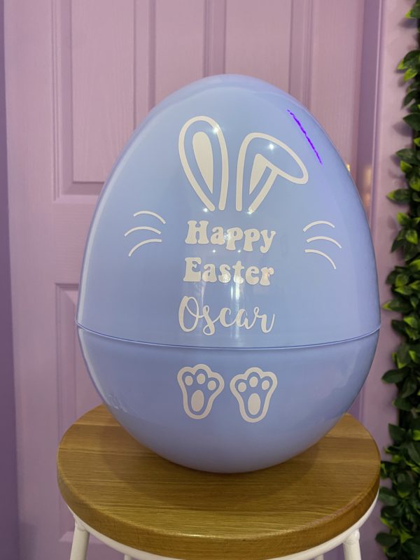 Blue fillable easter egg